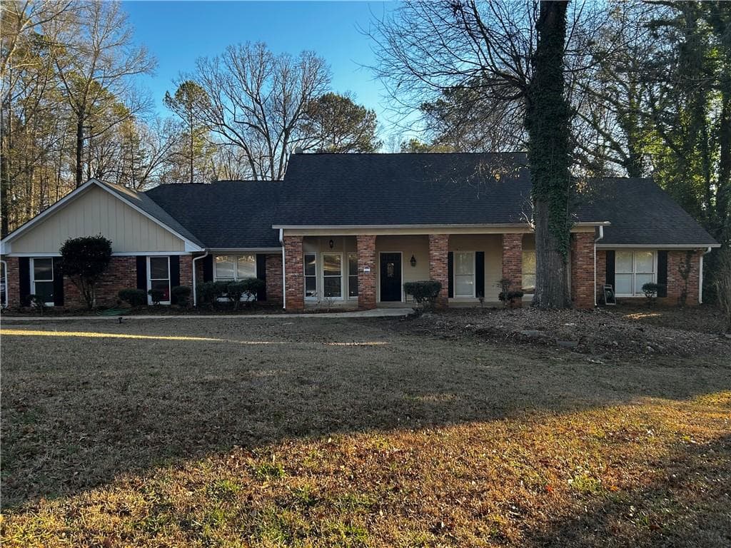 106 Powers Court, LaGrange, GA 30240 — most recent listing photo