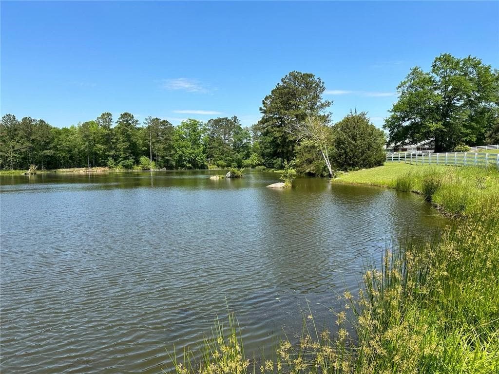 3 bedroom, 2 bathroom, 2,256 sq ft single family residence sold at 1781 Fuller Road, Greensboro, GA 30642