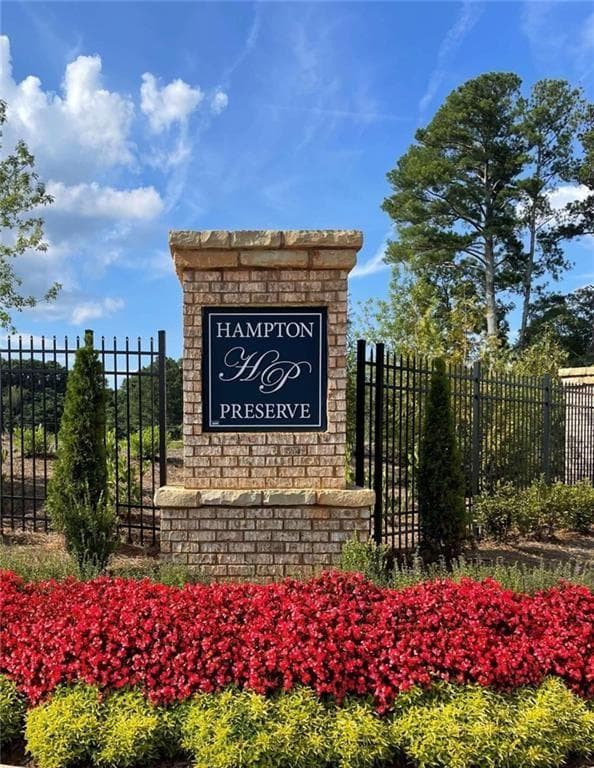 4 bedroom, 3 bathroom, 1,859 sq ft townhouse under contract at 179 Hampton Circle, Mcdonough, GA 30253 — photo 3