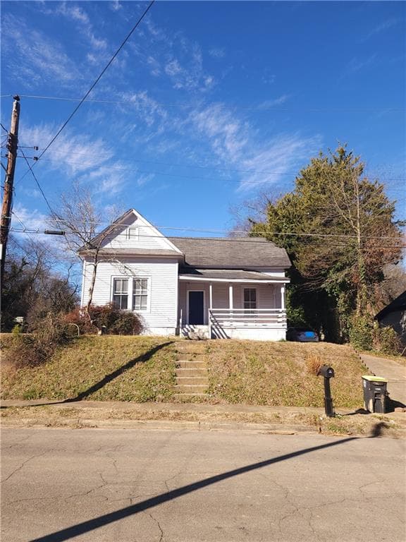 3 bedroom, 1 bathroom single family residence sold at 11 N Blanche Avenue, Rome, GA 30161