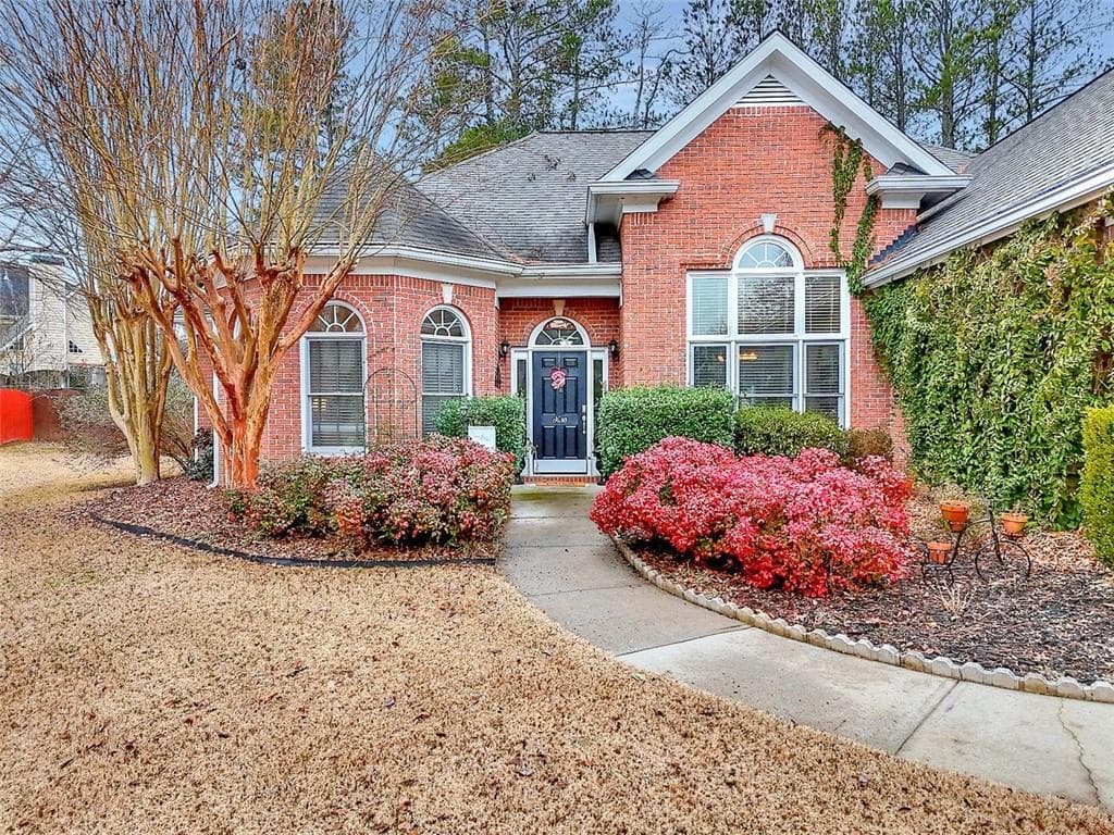 3 bedroom, 3 bathroom single family residence sold at 40 Sweet Cane Court, Grayson, GA 30017