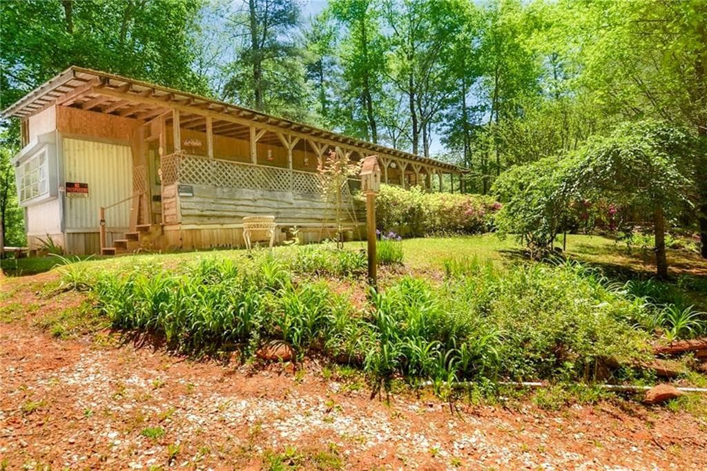 2 bedroom, 1 bathroom single family residence sold at 236 Almond Circle, Ellijay, GA 30540