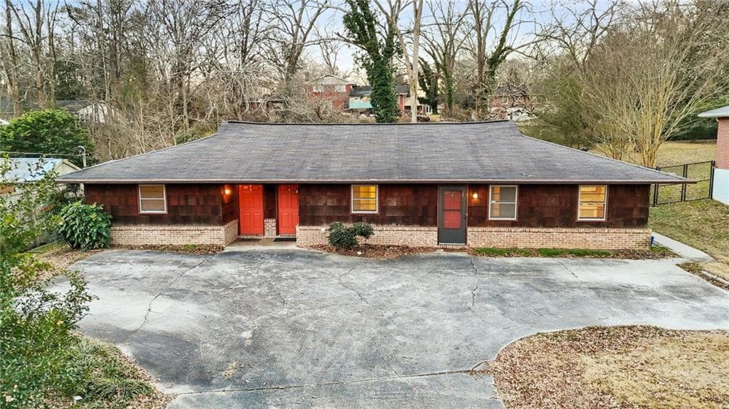 triplex sold at 3761 Norman Road, Clarkston, GA 30021