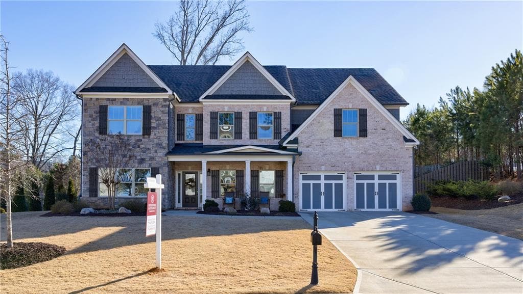 5 bedroom, 4 bathroom, 3,991 sq ft single family residence sold at 611 Taymack, Woodstock, GA 30188