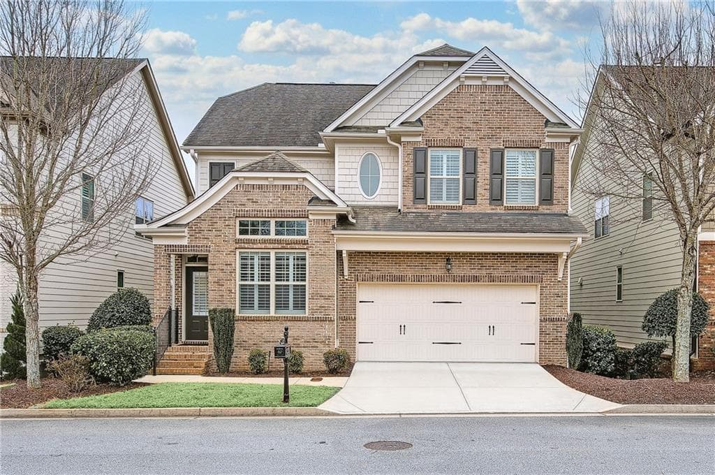 3 bedroom, 3 bathroom single family residence sold at 7250 Jamestown Drive, Alpharetta, GA 30005