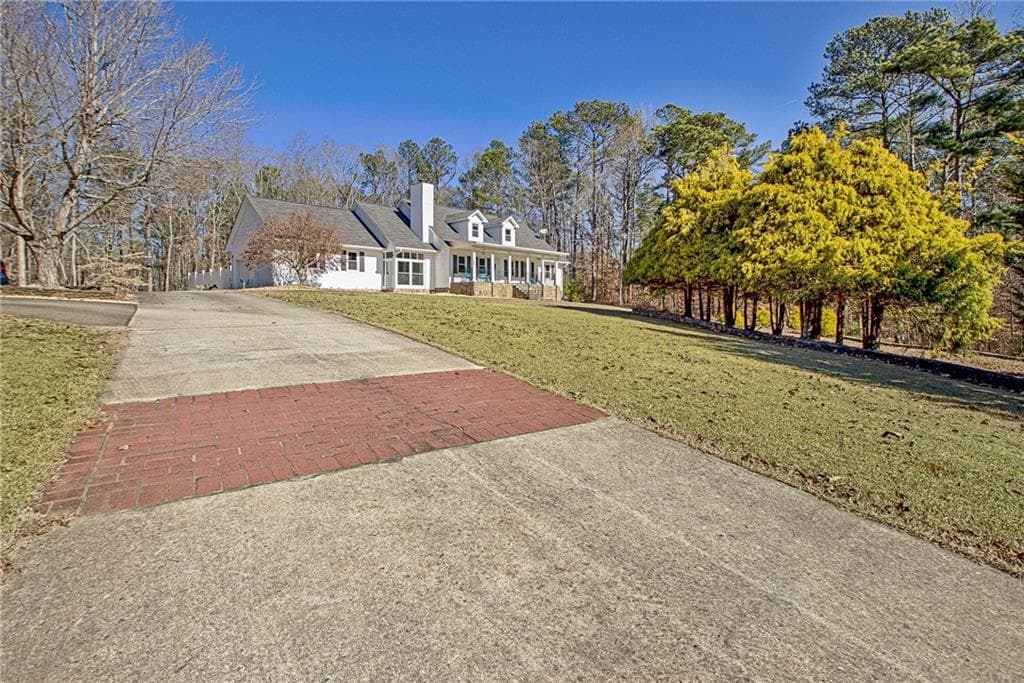 4 bedroom, 4 bathroom single family residence sold at 4320 Chapel Hill Farms Drive, Douglasville, GA 30135