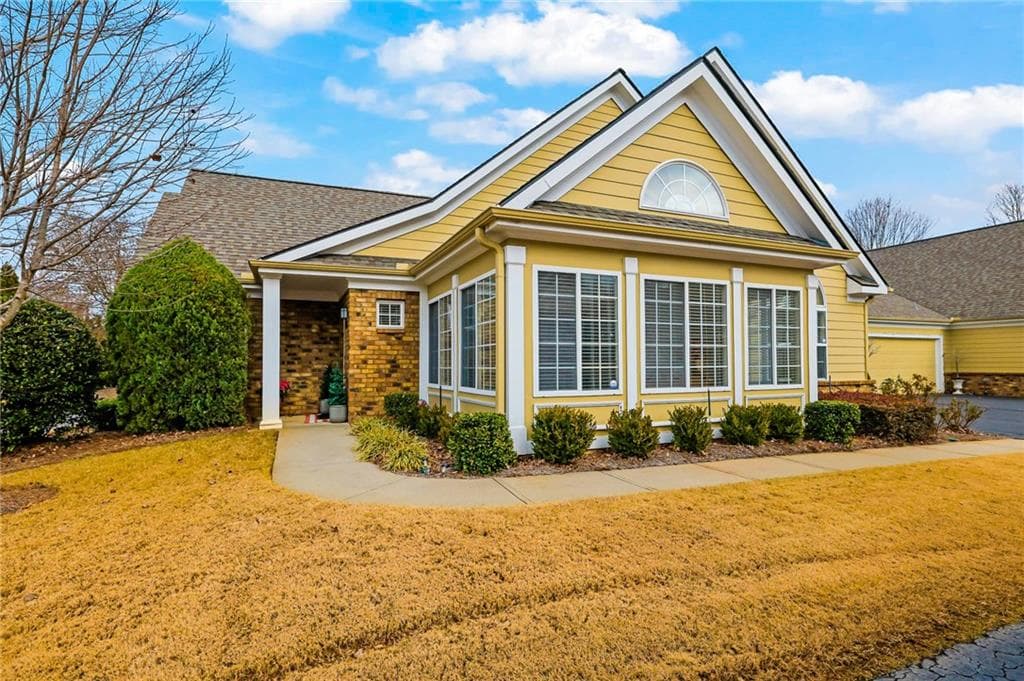 402 Sweet Apple Circle, Alpharetta, GA 30004 — most recent listing photo
