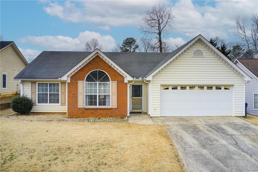 3 bedroom, 2 bathroom single family residence sold at 990 Avalon Drive, Lawrenceville, GA 30044