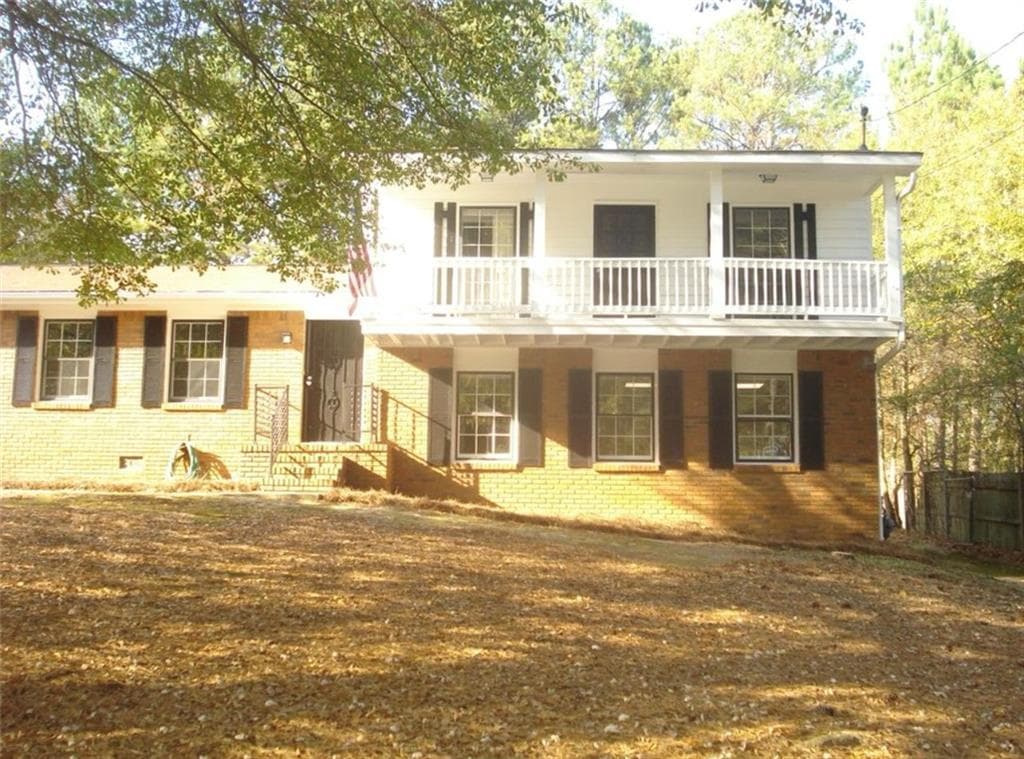 4 bedroom, 2 bathroom single family residence sold at 1987 Allwood Court, Lawrenceville, GA 30044