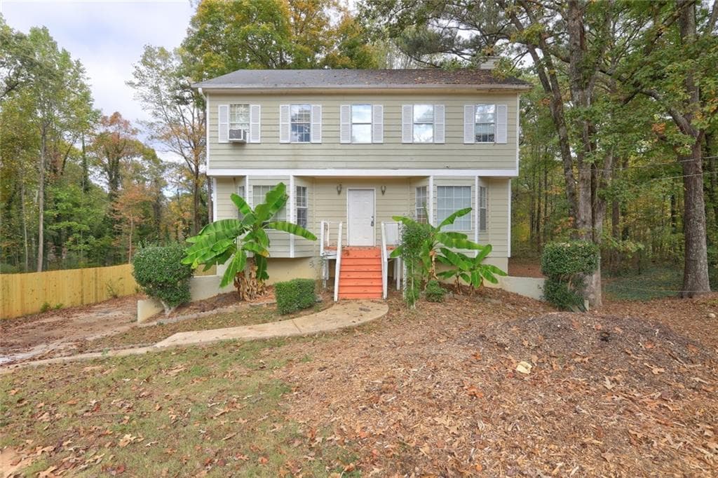 4 bedroom, 3 bathroom, 1,764 sq ft single family residence sold at 3905 Mill Glen Drive, Douglasville, GA 30135