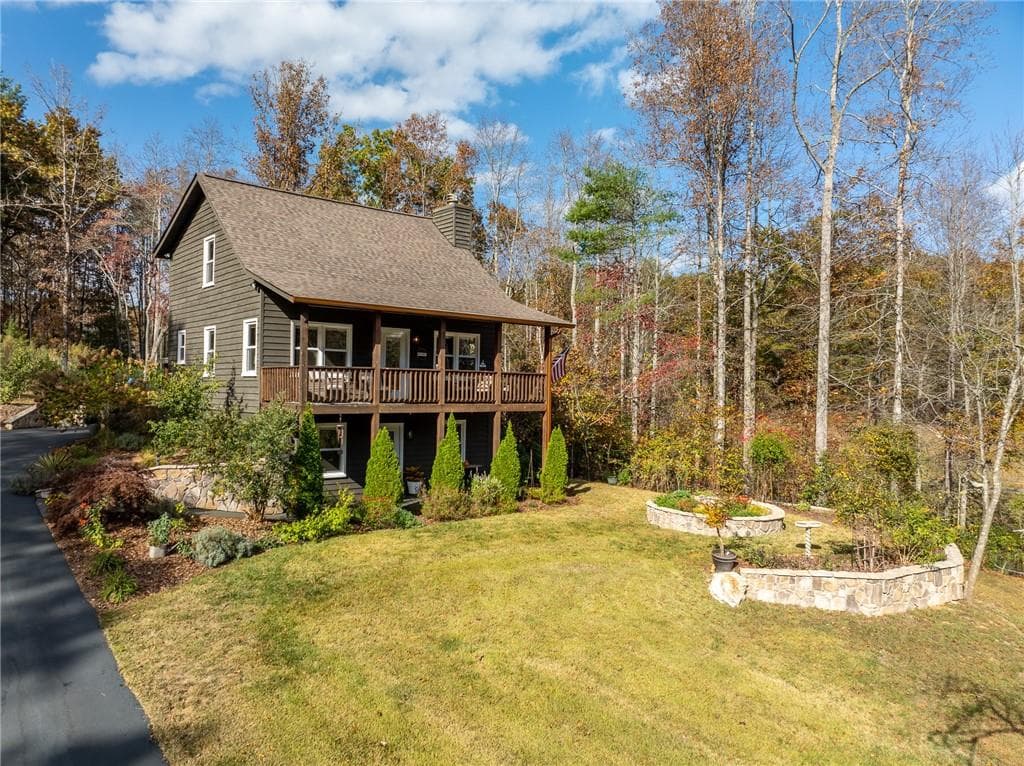 3 bedroom, 3 bathroom single family residence sold at 196 Poteete Creek Road, Blairsville, GA 30512