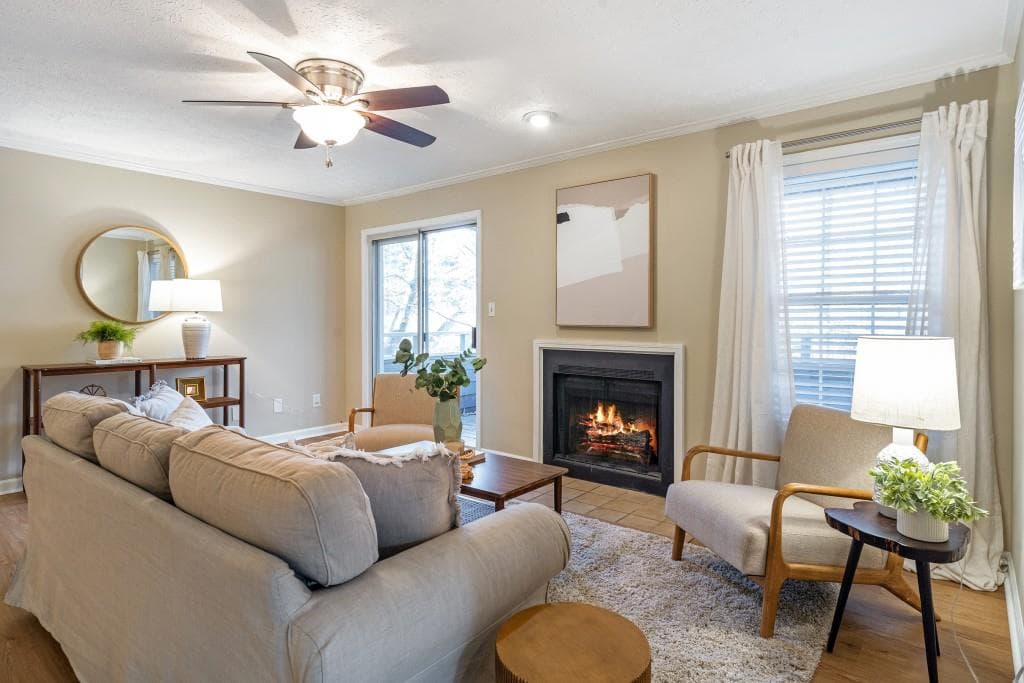 2 bedroom, 2 bathroom, 1,200 sq ft condominium sold at 1355 N Crossing Drive, Atlanta, GA 30329