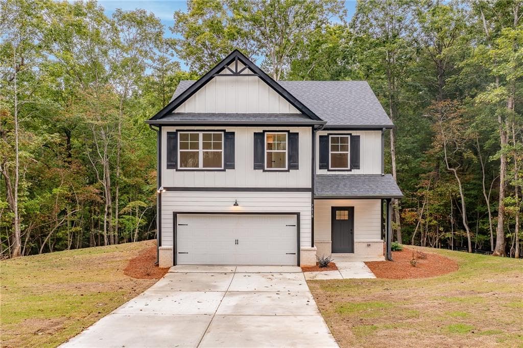 4 bedroom, 3 bathroom single family residence sold at 7616 Maple Place, Murrayville, GA 30564