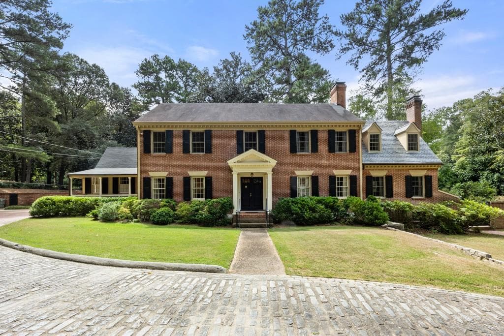 4 bedroom, 4 bathroom, 4,080 sq ft single family residence sold at 1790 Garraux Road, Atlanta, GA 30327