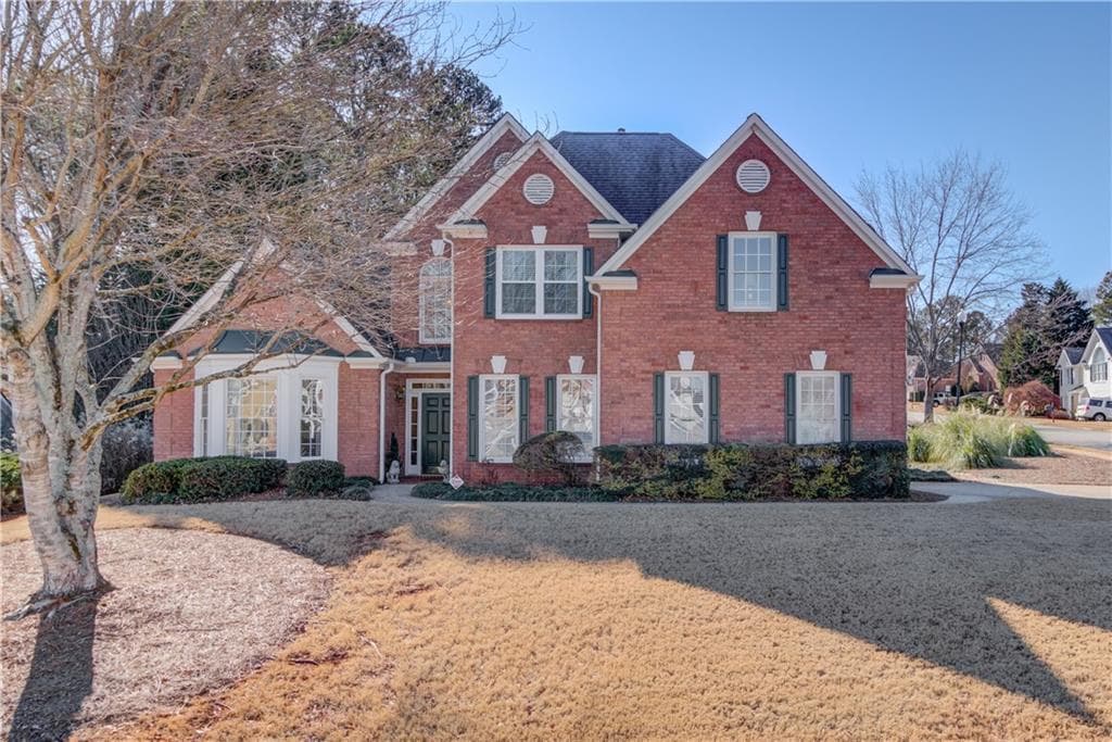3 bedroom, 3 bathroom single family residence sold at 905 Fairview Club Circle, Dacula, GA 30019