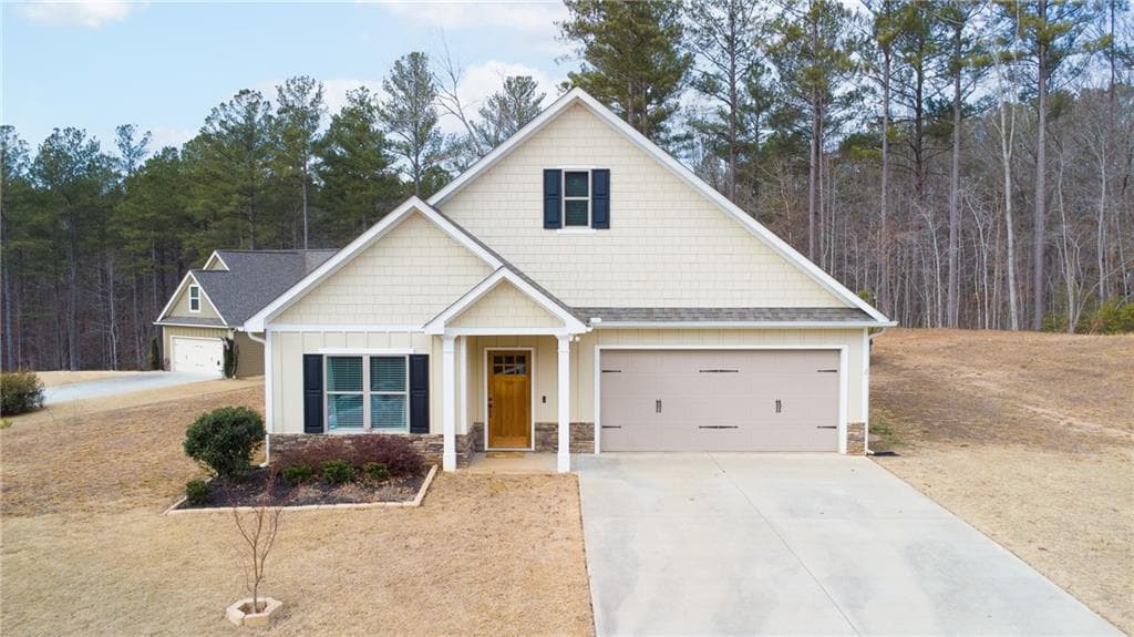 3 bedroom, 3 bathroom single family residence sold at 112 W Woods Drive, Dahlonega, GA 30533