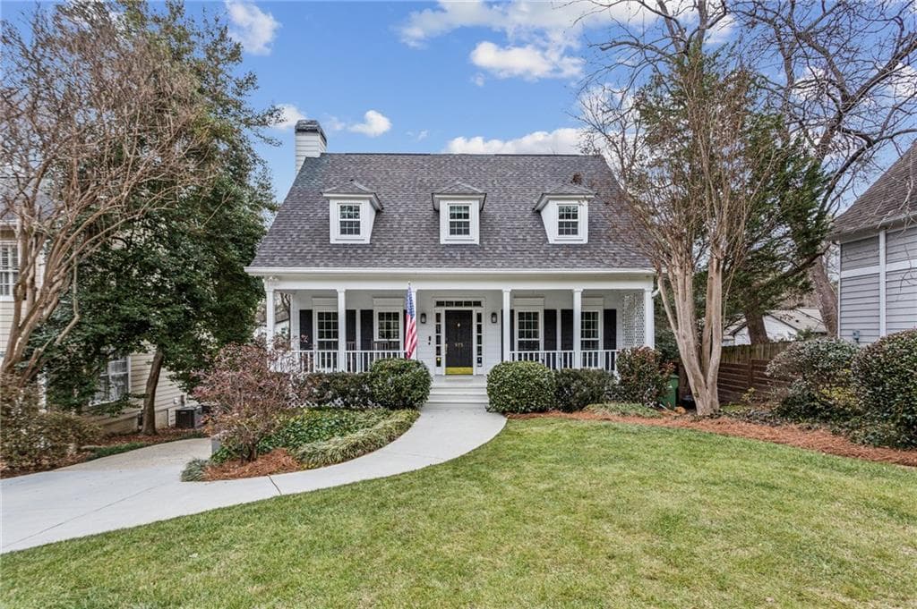 3 bedroom, 4 bathroom, 2,964 sq ft single family residence sold at 975 Seaboard Avenue, Atlanta, GA 30318
