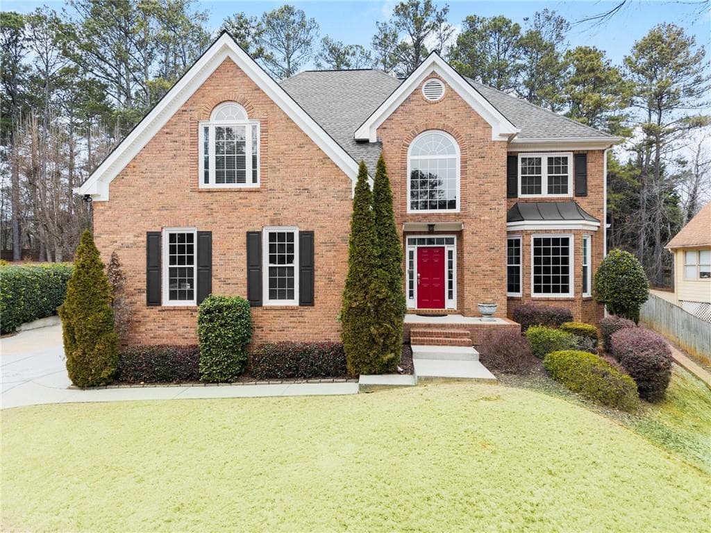 4 bedroom, 4 bathroom, 4,086 sq ft single family residence sold at 801 Treadstone Overlook, Suwanee, GA 30024