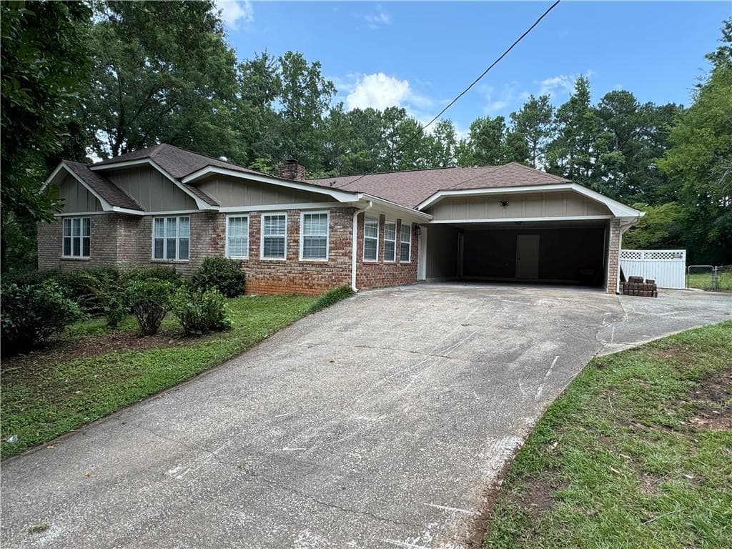 4 bedroom, 3 bathroom single family residence sold at 6494 Pleasant Drive, Winston, GA 30187