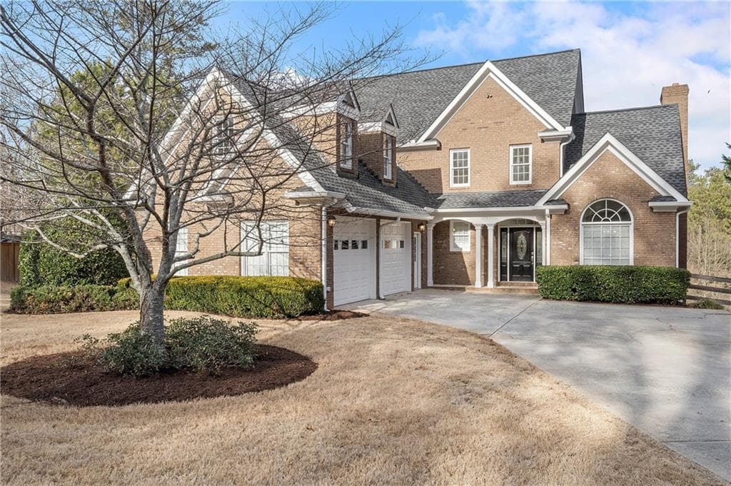 5 bedroom, 4 bathroom single family residence sold at 1255 Kincaid Road, Marietta, GA 30066
