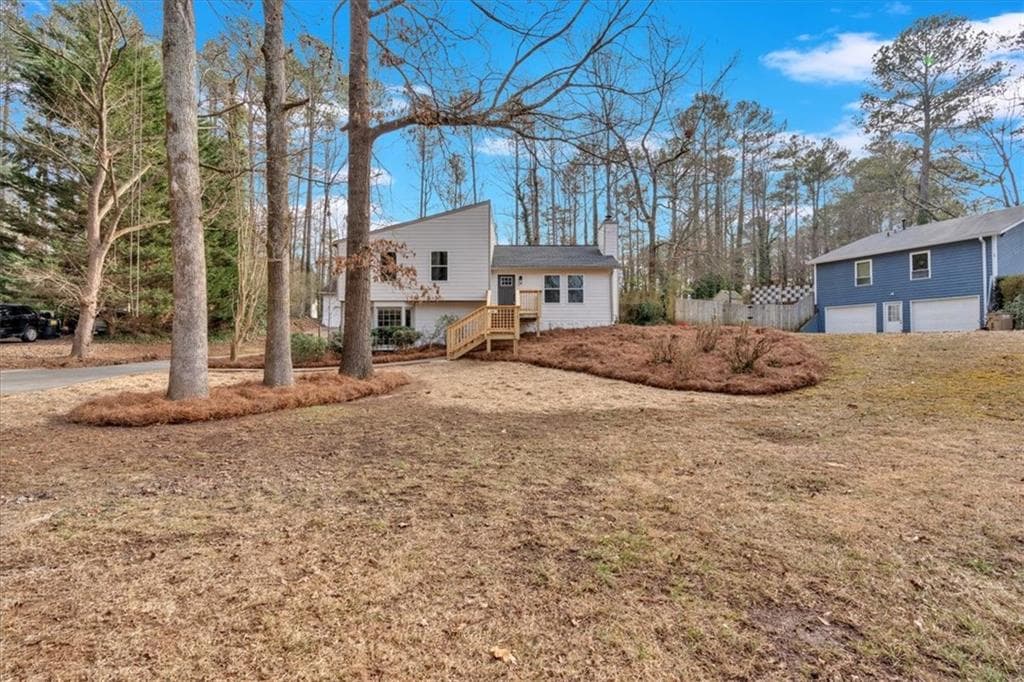 3 bedroom, 3 bathroom single family residence sold at 613 Dover Street, Marietta, GA 30066