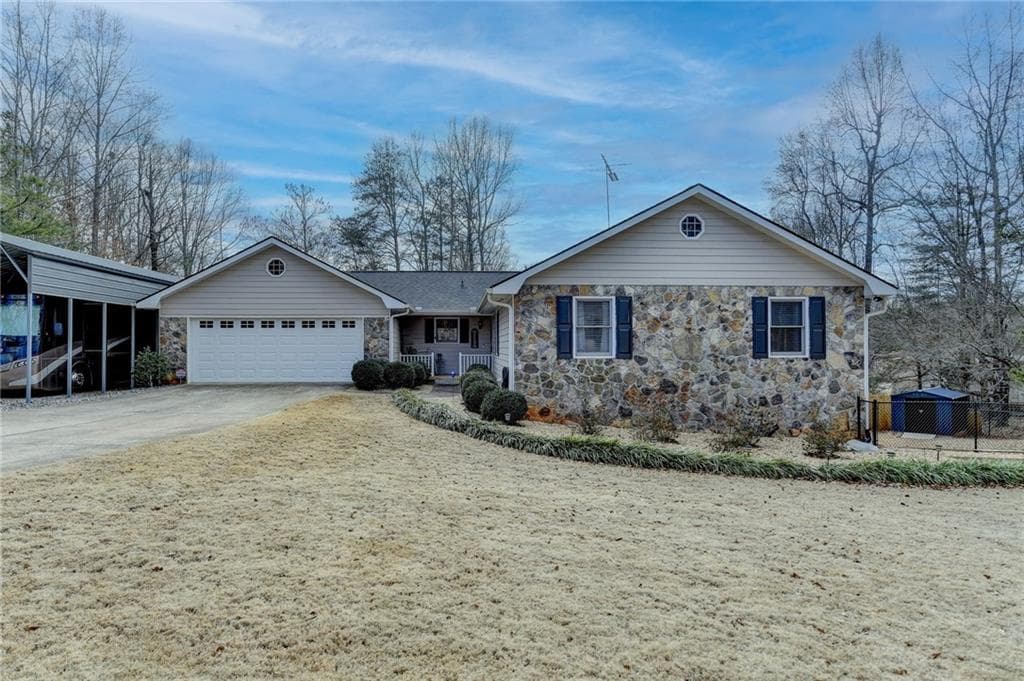 208 Hickory Ridge, Cumming, GA 30040 — most recent listing photo