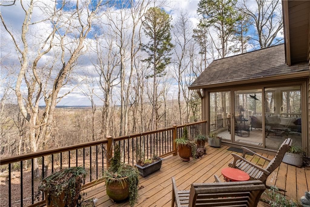 3 bedroom, 4 bathroom single family residence sold at 754 Shetland Trace, Jasper, GA 30143