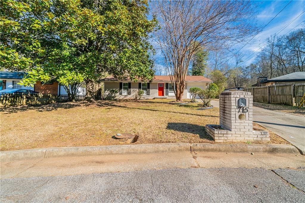 3 bedroom, 1 bathroom single family residence sold at 715 Tara Circle, Atlanta, GA 30354