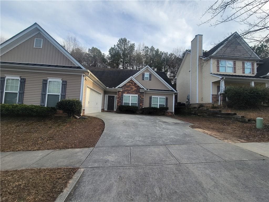 4 bedroom, 3 bathroom single family residence sold at 658 Austin Creek Drive, Buford, GA 30518