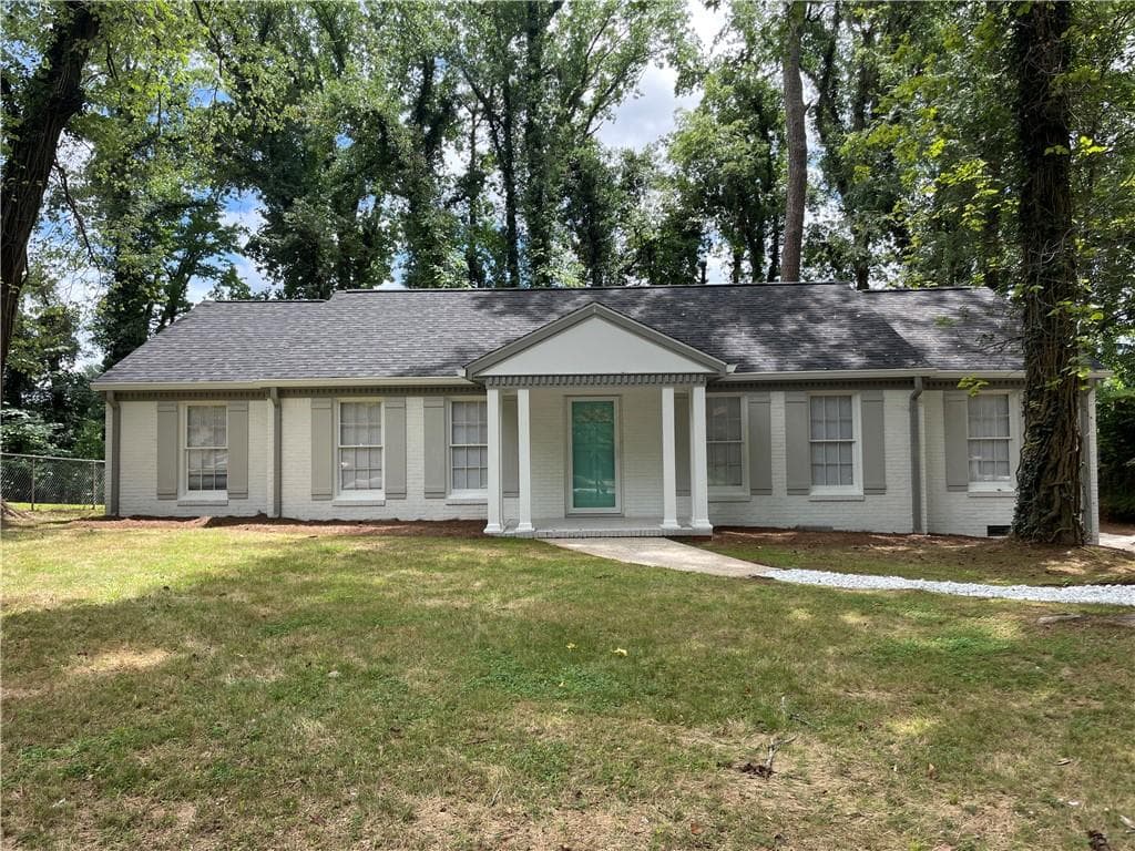 3 bedroom, 2 bathroom, 1,613 sq ft single family residence sold at 2812 Arlington Road, Atlanta, GA 30344