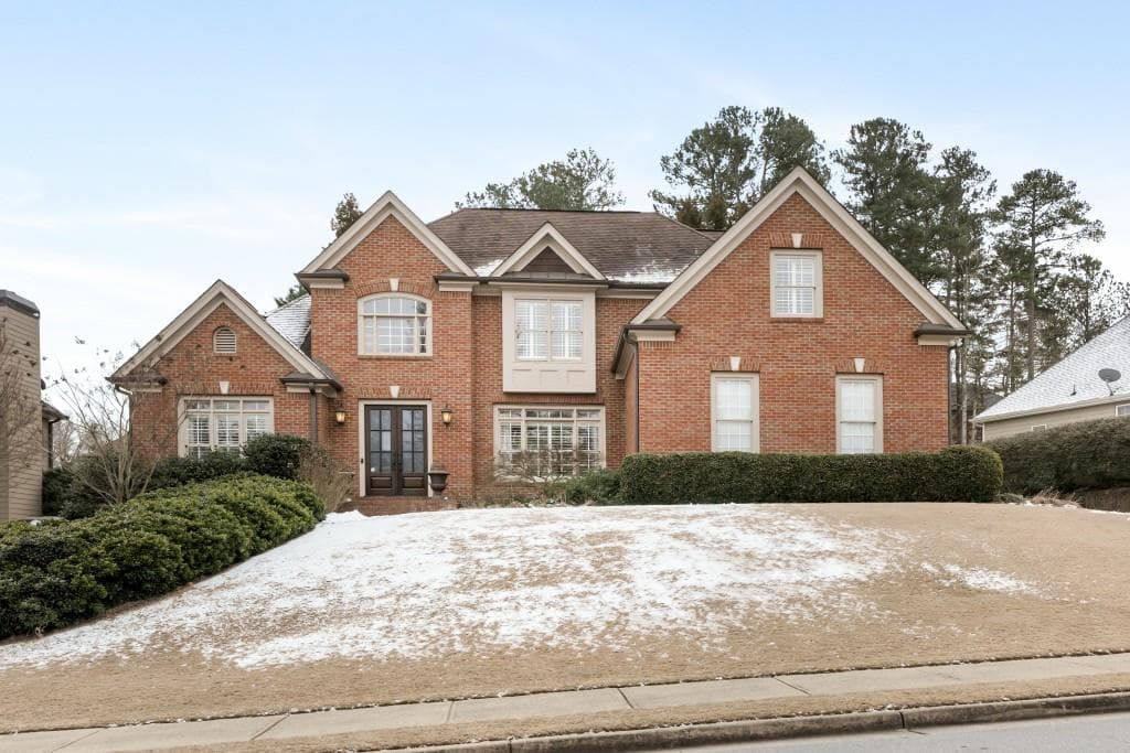 5 bedroom, 5 bathroom, 4,261 sq ft single family residence sold at 3370 Vista Creek Drive, Dacula, GA 30019