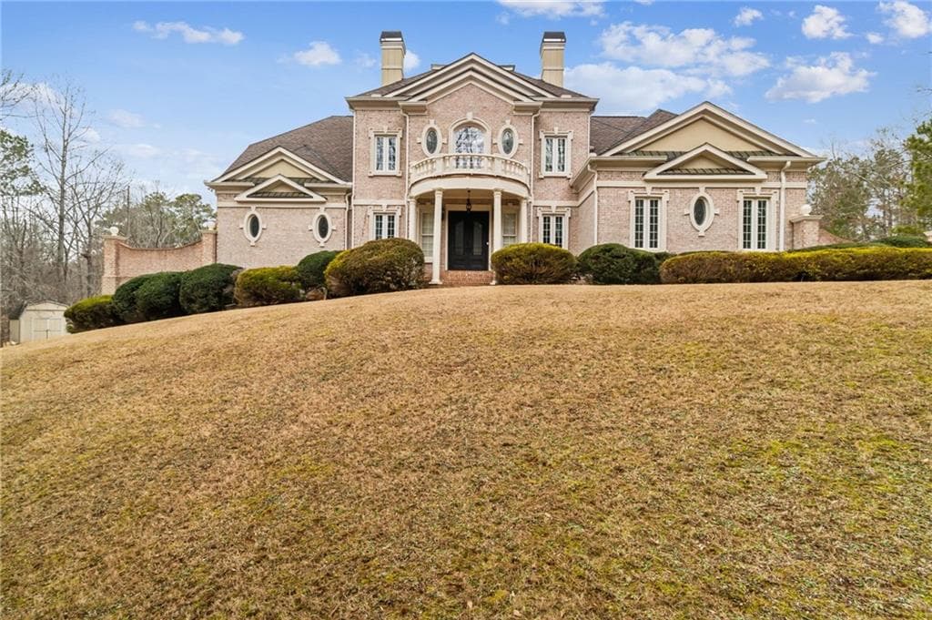 6 bedroom, 5 bathroom single family residence sold at 5473 OLDE PLANTATION Drive, Douglasville, GA 30135