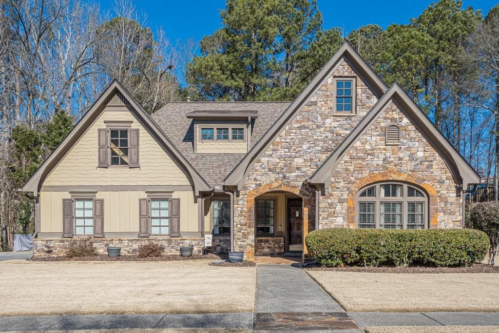 4 bedroom, 3 bathroom single family residence sold at 4824 Archer Place, Acworth, GA 30101