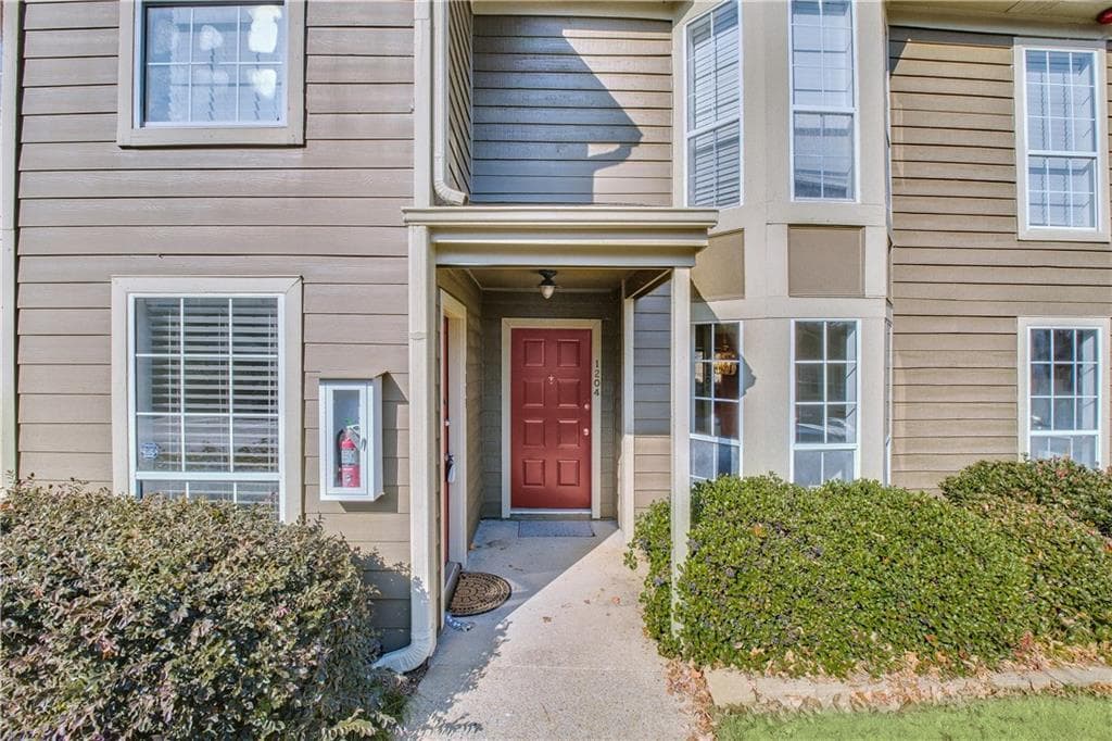 1204 Riverview Drive, Marietta, GA 30067 — most recent listing photo