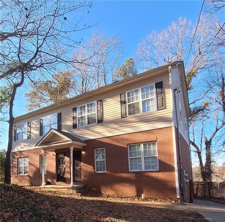 duplex sold at 2351 Perry Boulevard, Atlanta, GA 30318