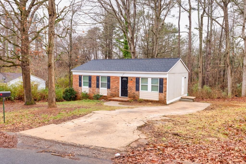 303 Martin Circle, Athens, GA 30601 — most recent listing photo