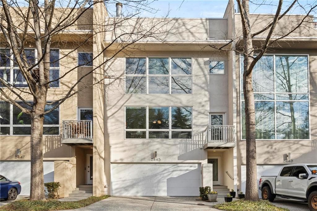 2445 Field Way, Brookhaven, GA 30319 — most recent listing photo