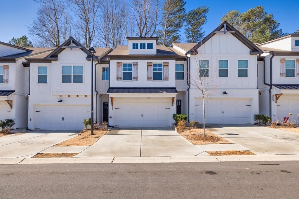 309 Auburn Valley Way, Auburn, GA 30011 — most recent listing photo