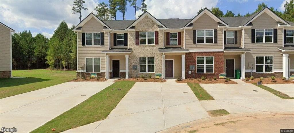 2640 Parrish Court, Lithonia, FL 33038 — most recent listing photo