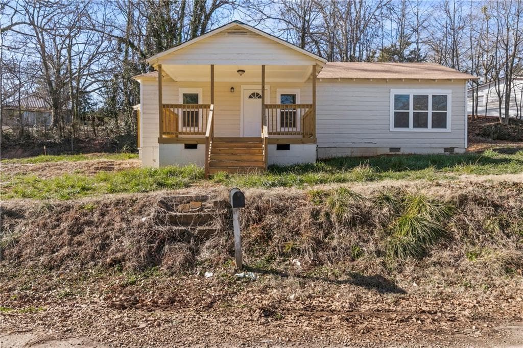 2 bedroom, 1 bathroom single family residence sold at 108 Hill Place, Toccoa, GA 30577