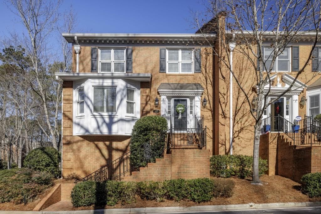 5402 Trentham Drive, Dunwoody, GA 30338 — most recent listing photo