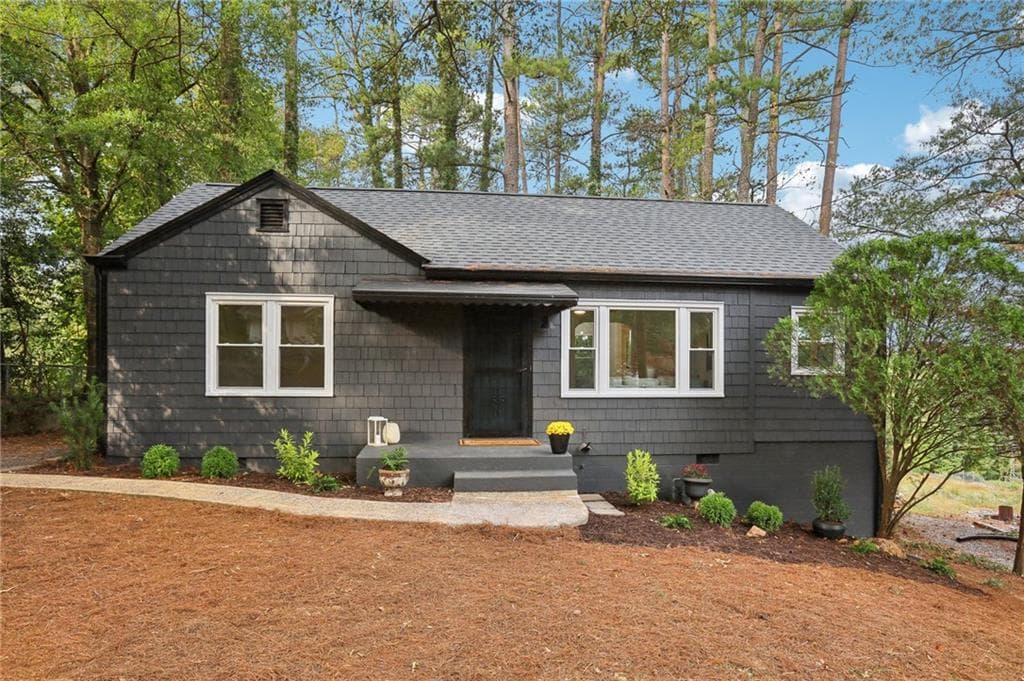 3 bedroom, 1 bathroom single family residence sold at 225 Amy Drive, Marietta, GA 30060