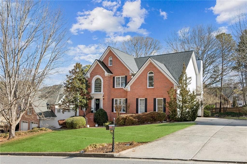 6 bedroom, 4 bathroom, 5,196 sq ft single family residence sold at 1384 Carrington Way, Lawrenceville, GA 30044