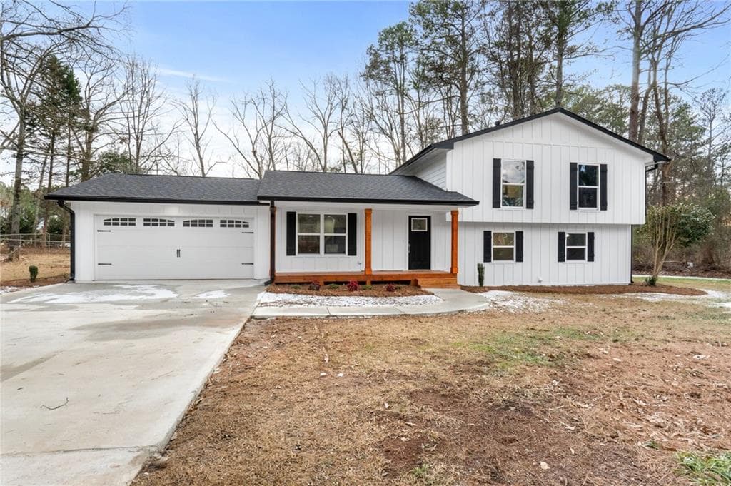 4 bedroom, 3 bathroom single family residence sold at 85 Hickory Drive, Stockbridge, GA 30281