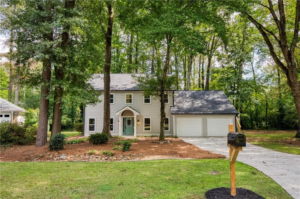 4 bedroom, 3 bathroom single family residence sold at 2189 Wood Glen Lane, Marietta, GA 30067