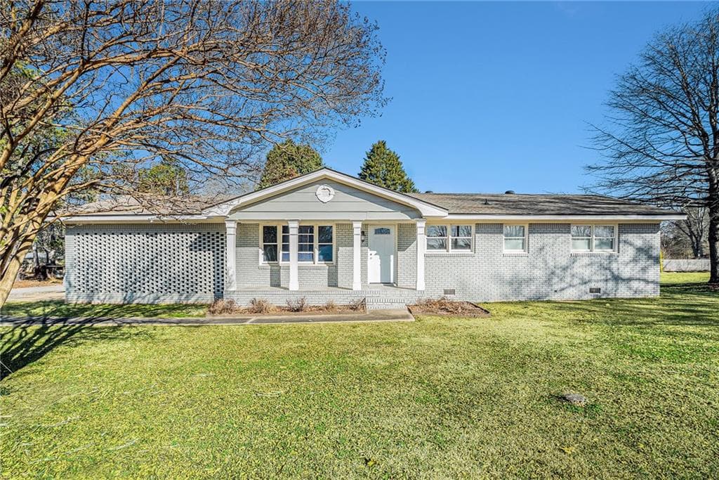 53 East Avenue, Winder, GA 30680 — most recent listing photo