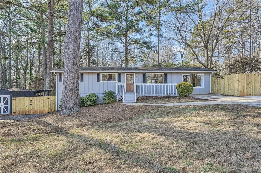 2 bedroom, 2 bathroom single family residence sold at 127 Robinhood Drive, Woodstock, GA 30188