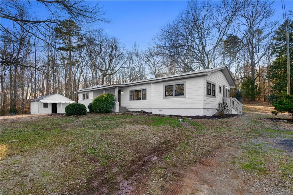 2430 Highway 82, Jefferson, GA 30549 — most recent listing photo