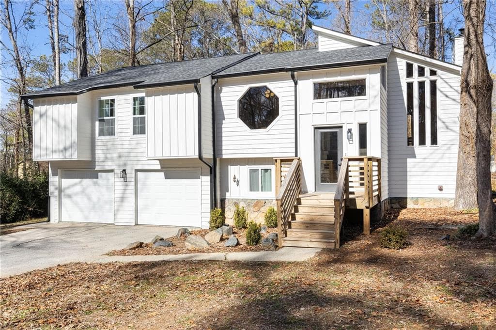 4 bedroom, 3 bathroom, 2,000 sq ft single family residence sold at 743 Starmist Court, Kennesaw, GA 30144