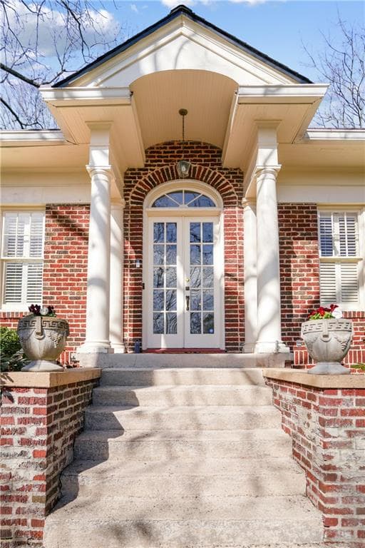 5 bedroom, 5 bathroom, 3,724 sq ft single family residence sold at 1328 Harvard Road, Atlanta, GA 30306